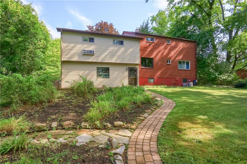 3907 Shepard Road Gibsonia, PA 15044 - Photo 6 of 49 Gallery Image 6