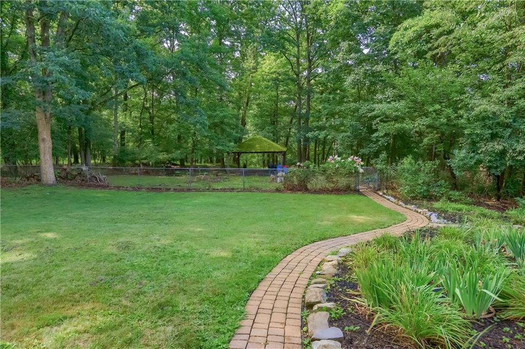 3907 Shepard Road Gibsonia, PA 15044 - Photo 7 of 49 Gallery Image 7