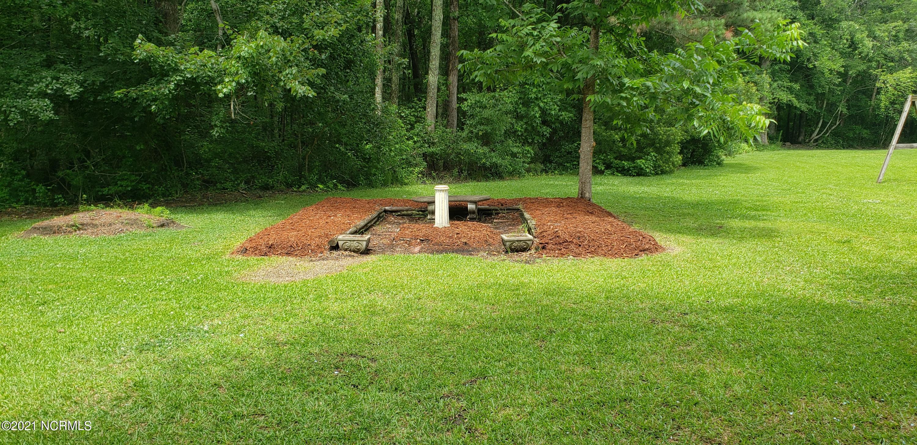 1456 Cherry Road Washington, NC 27889 - Photo 8 of 50 20210604_142412