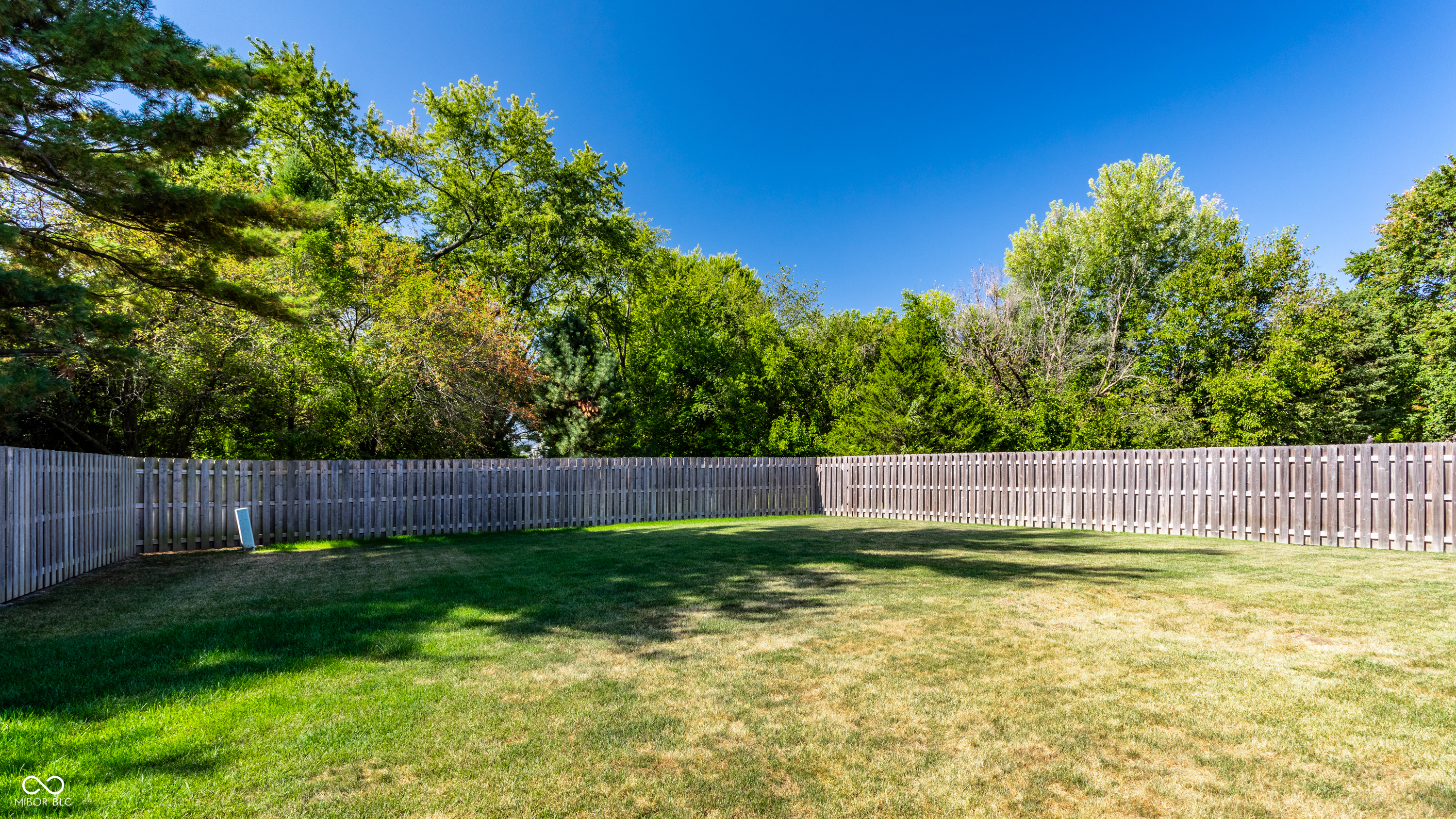 12272 Charing Cross Road Carmel, IN 46033 - Photo 31 of 34 Gallery Image 31