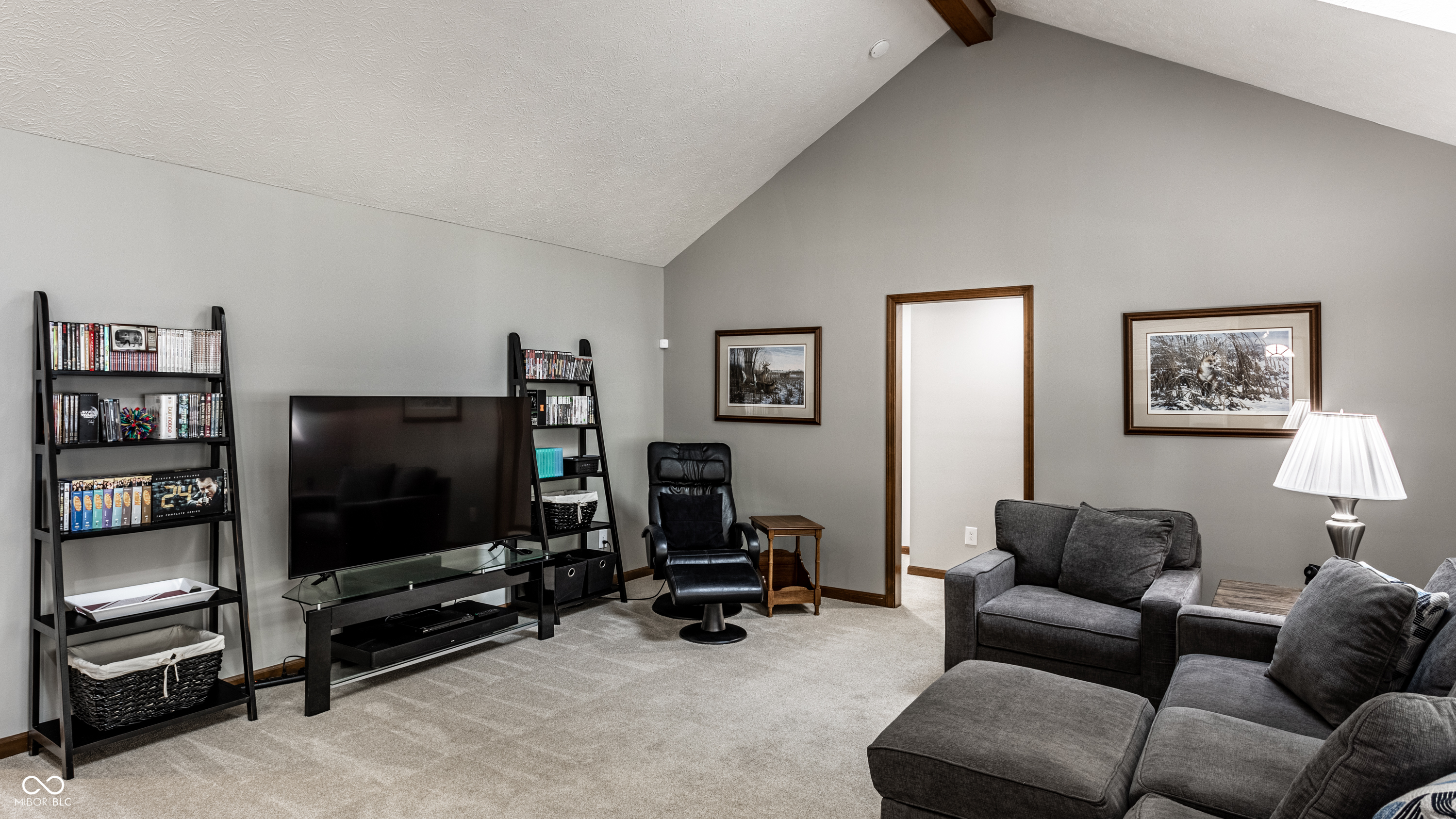 12272 Charing Cross Road Carmel, IN 46033 - Photo 10 of 34 Gallery Image 10