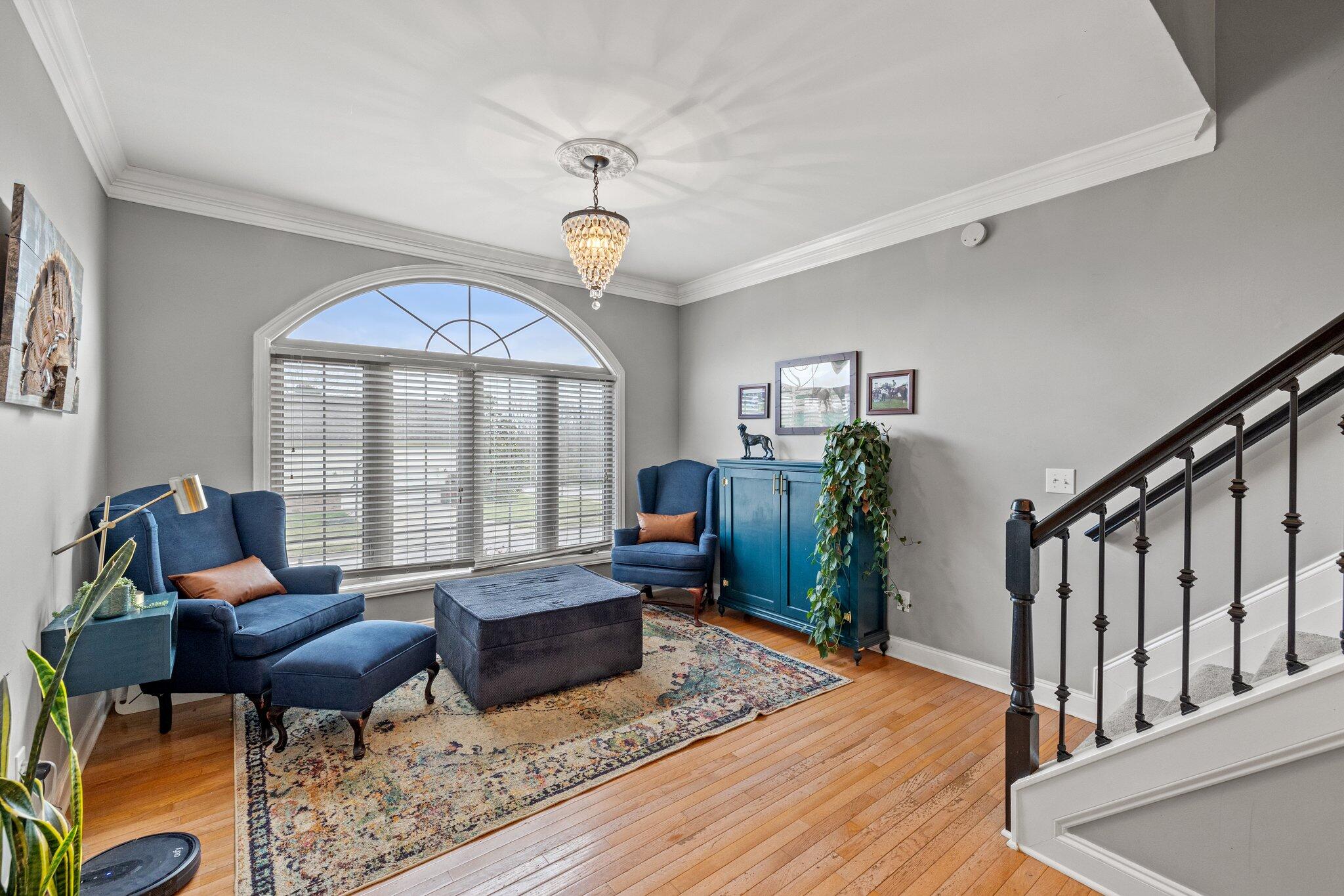 5-web-or-mls-175-coachman-pl