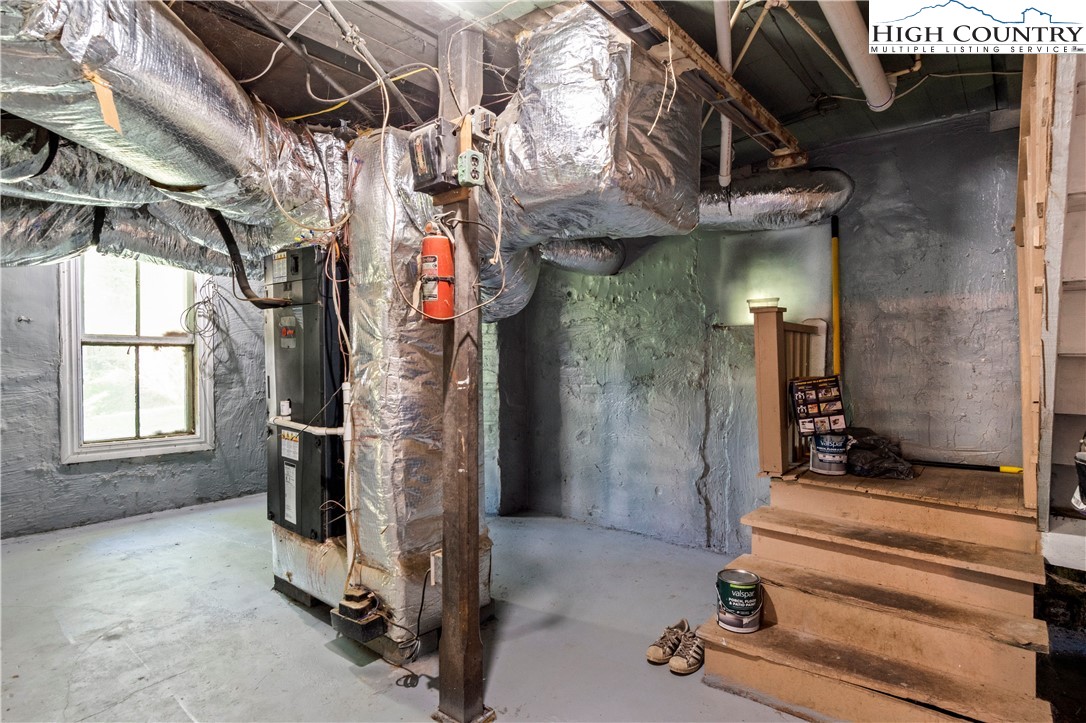 289 North Bridge Street Elkin, NC 28621 - Photo 25 of 29