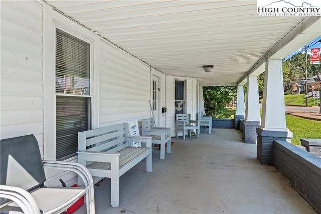 $155,000 | 289 North Bridge Street, Elkin, NC 28621
