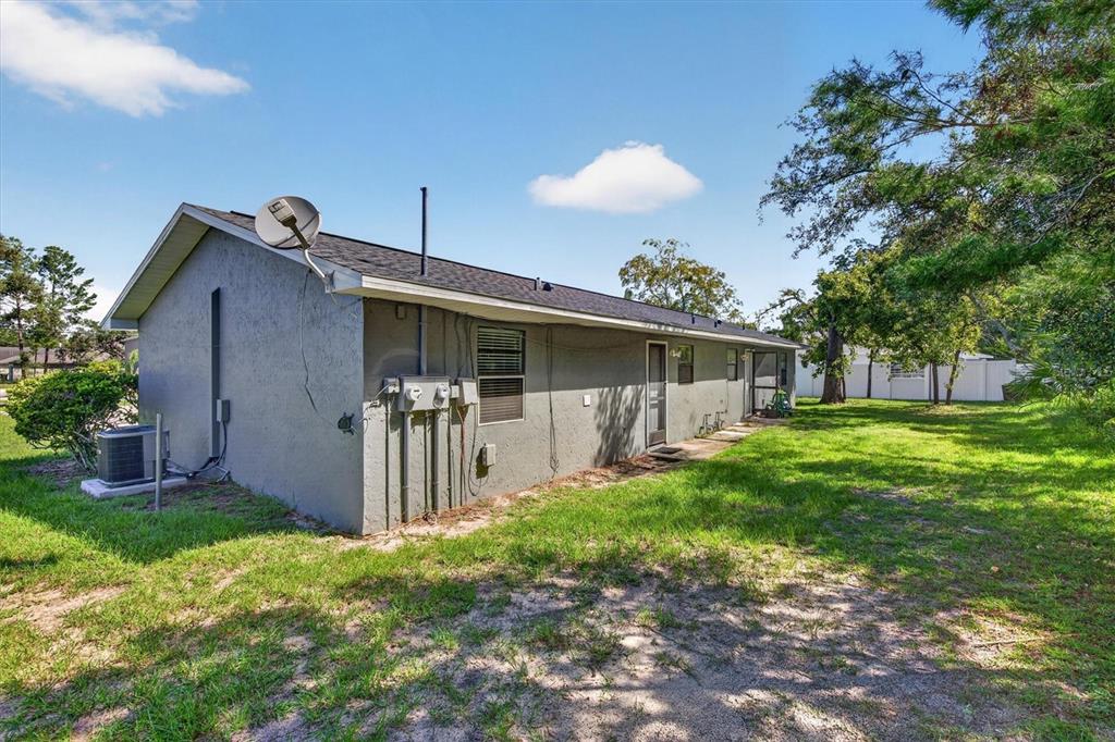 10430 Chalmer Street Spring Hill, FL 34608 - Photo 26 of 35 Gallery Image 26