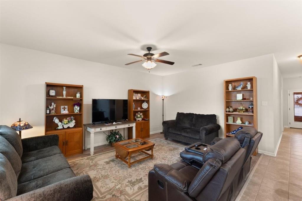 856 Desoto Street Lake Charles, LA 70607 - Photo 4 of 25