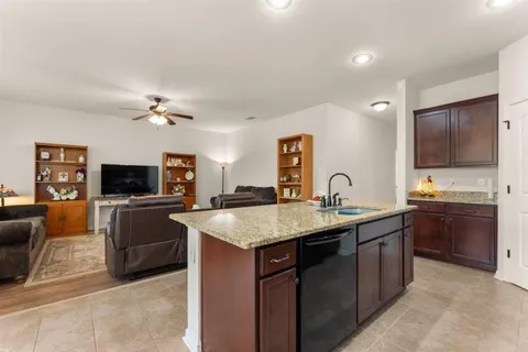 $212,500 | 856 Desoto Street, Lake Charles, LA 70607