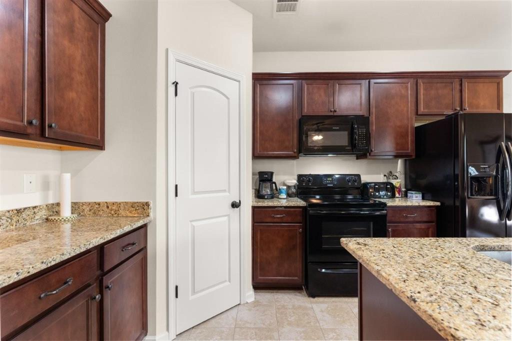 856 Desoto Street Lake Charles, LA 70607 - Photo 9 of 25