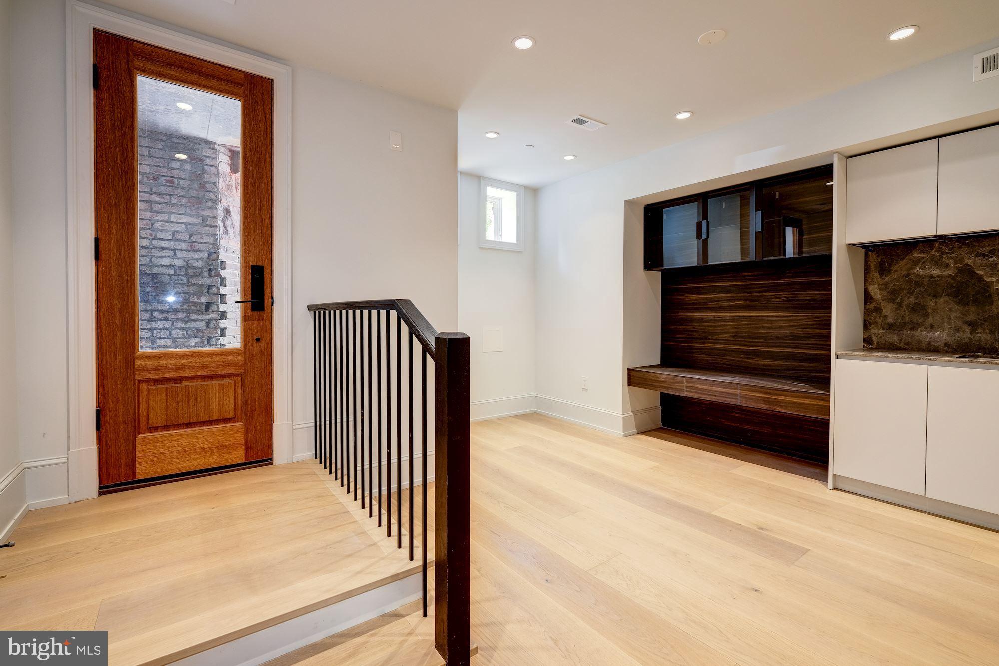 1829 Kalorama Road Northwest, Unit 1 Washington, DC 20009 - Photo 1 of 11 Gallery Image 1