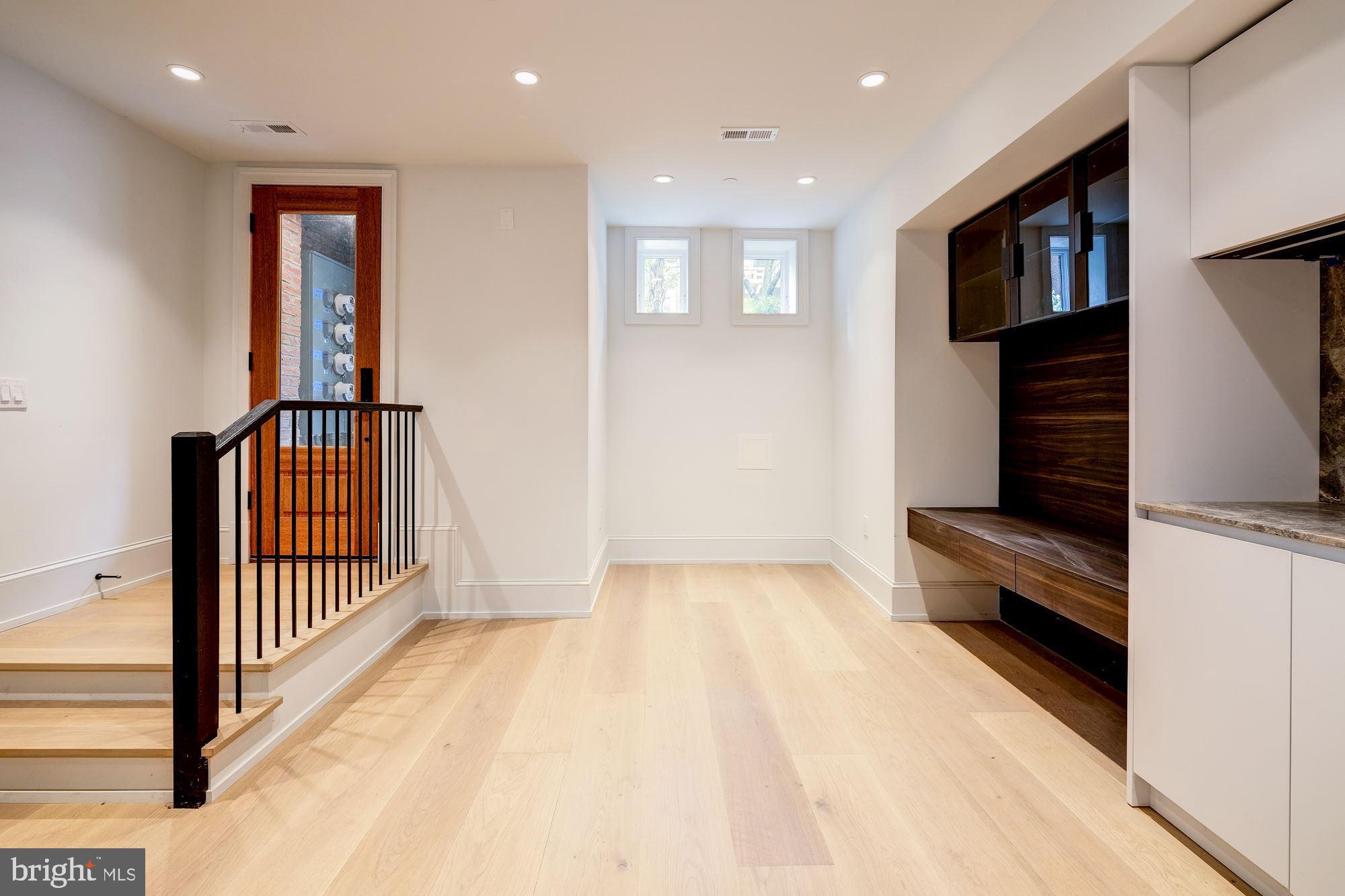 1829 Kalorama Road Northwest, Unit 1 Washington, DC 20009 - Photo 2 of 11 Gallery Image 2