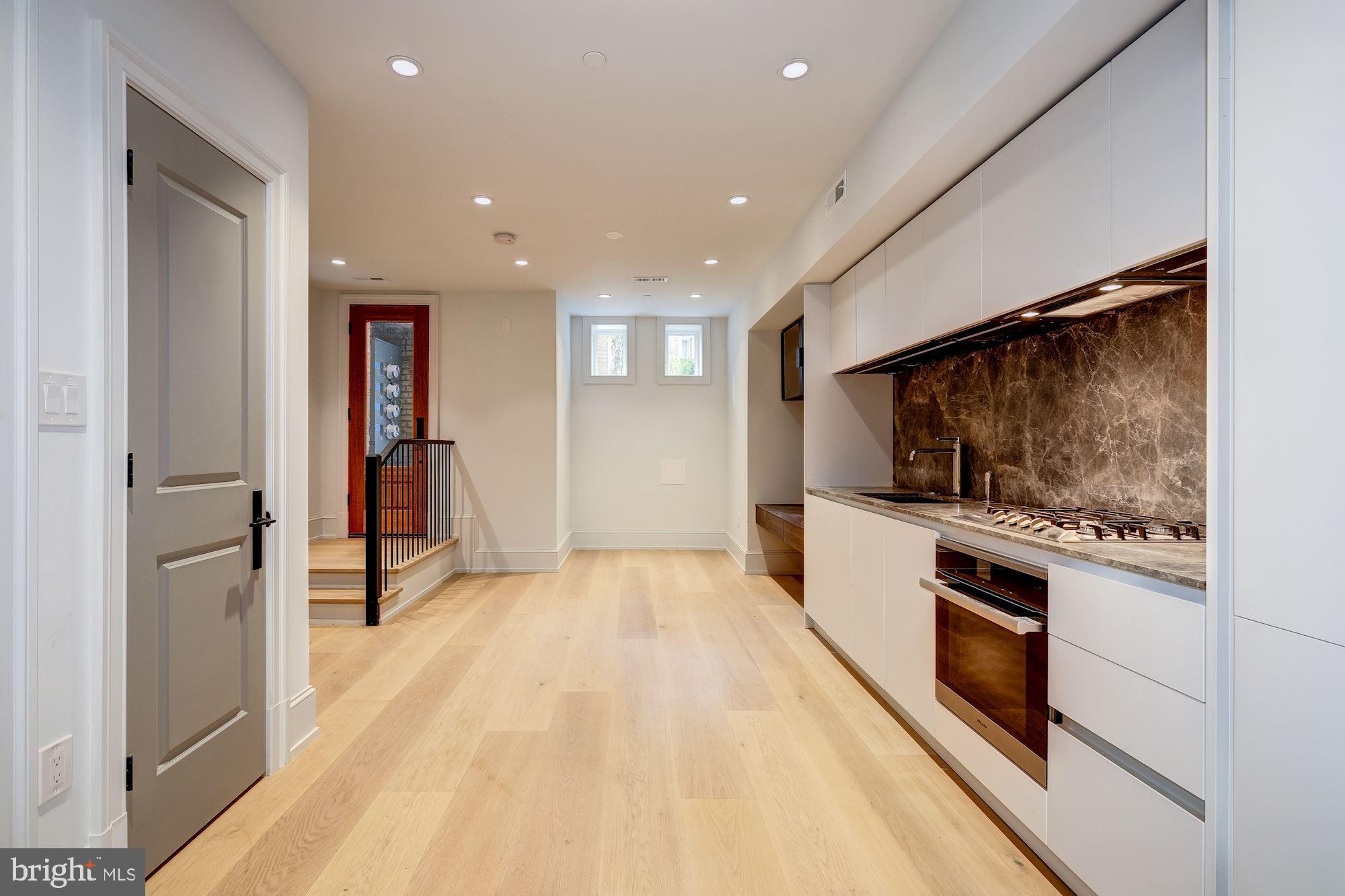 1829 Kalorama Road Northwest, Unit 1 Washington, DC 20009 - Photo 4 of 11 Gallery Image 4