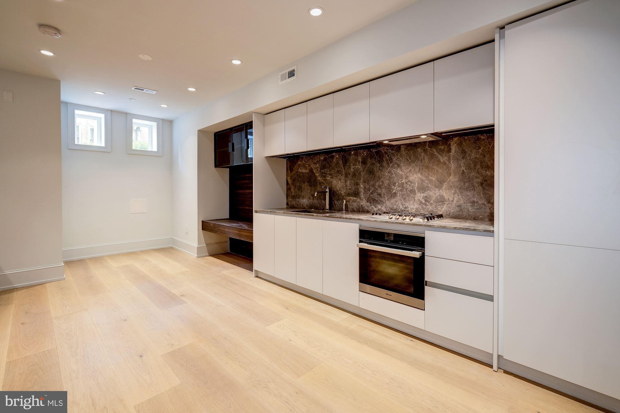 1829 Kalorama Road Northwest, Unit 1 Washington, DC 20009 - Photo 6 of 11 Gallery Image 6