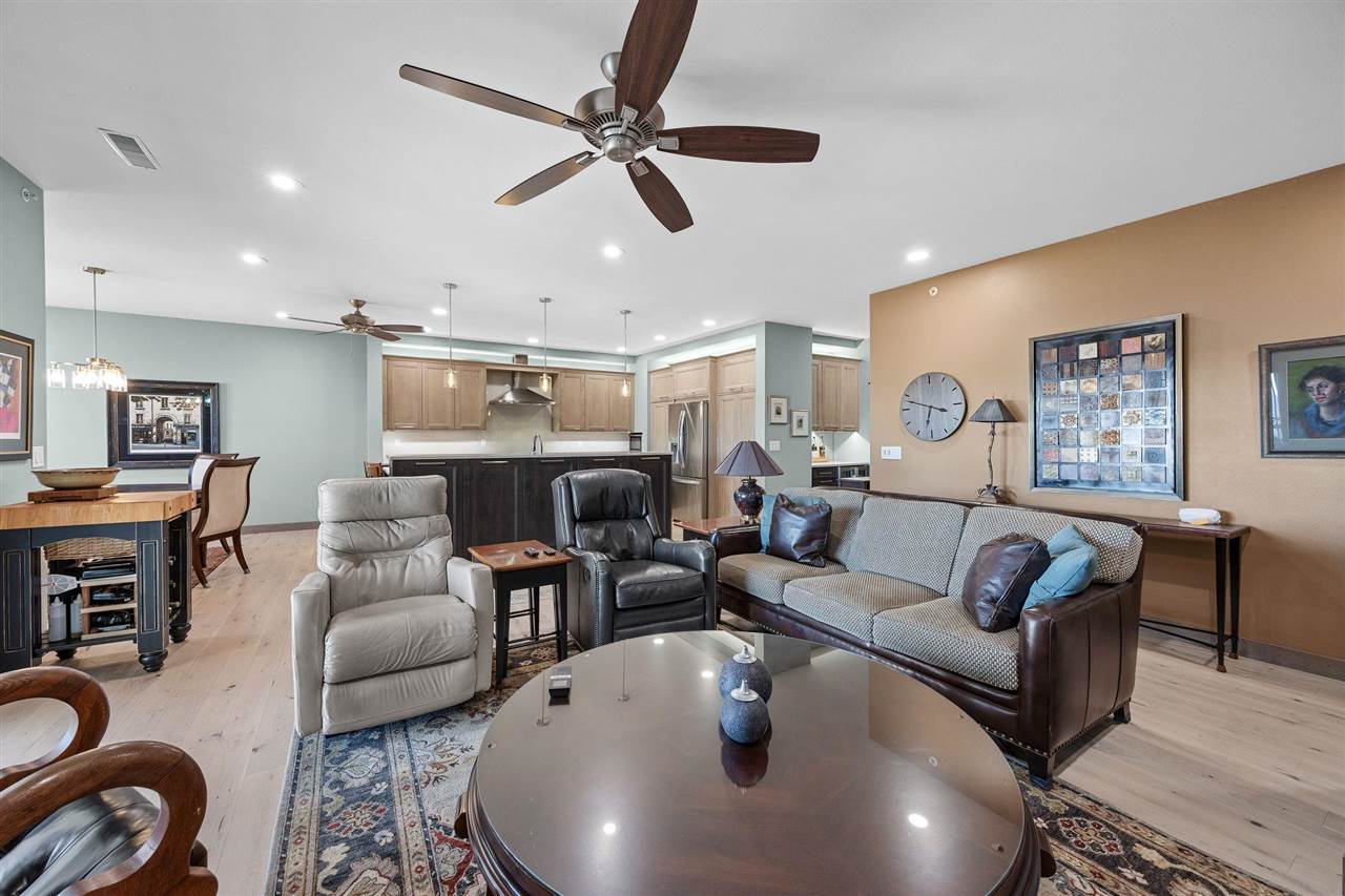 1092 Walnut Avenue, Unit 301 Riverside, IA 52327 - Photo 8 of 37 Gallery Image 8