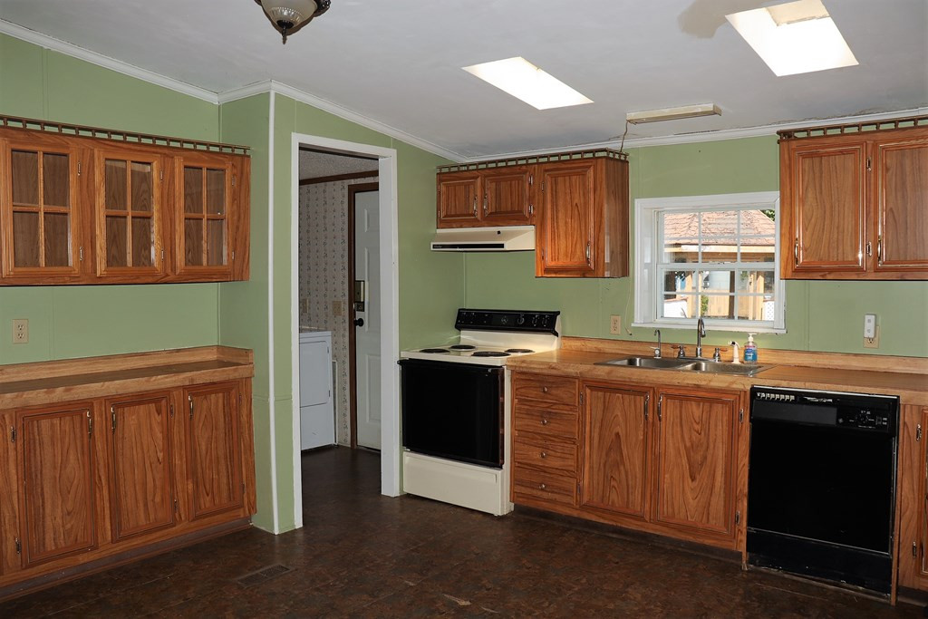 2 Boas Road Mooers Forks, NY 12959 - Photo 12 of 20 Gallery Image 12