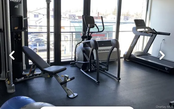 $3,750 | 49 North Central Avenue, Unit 505, Valley Stream, NY 11580