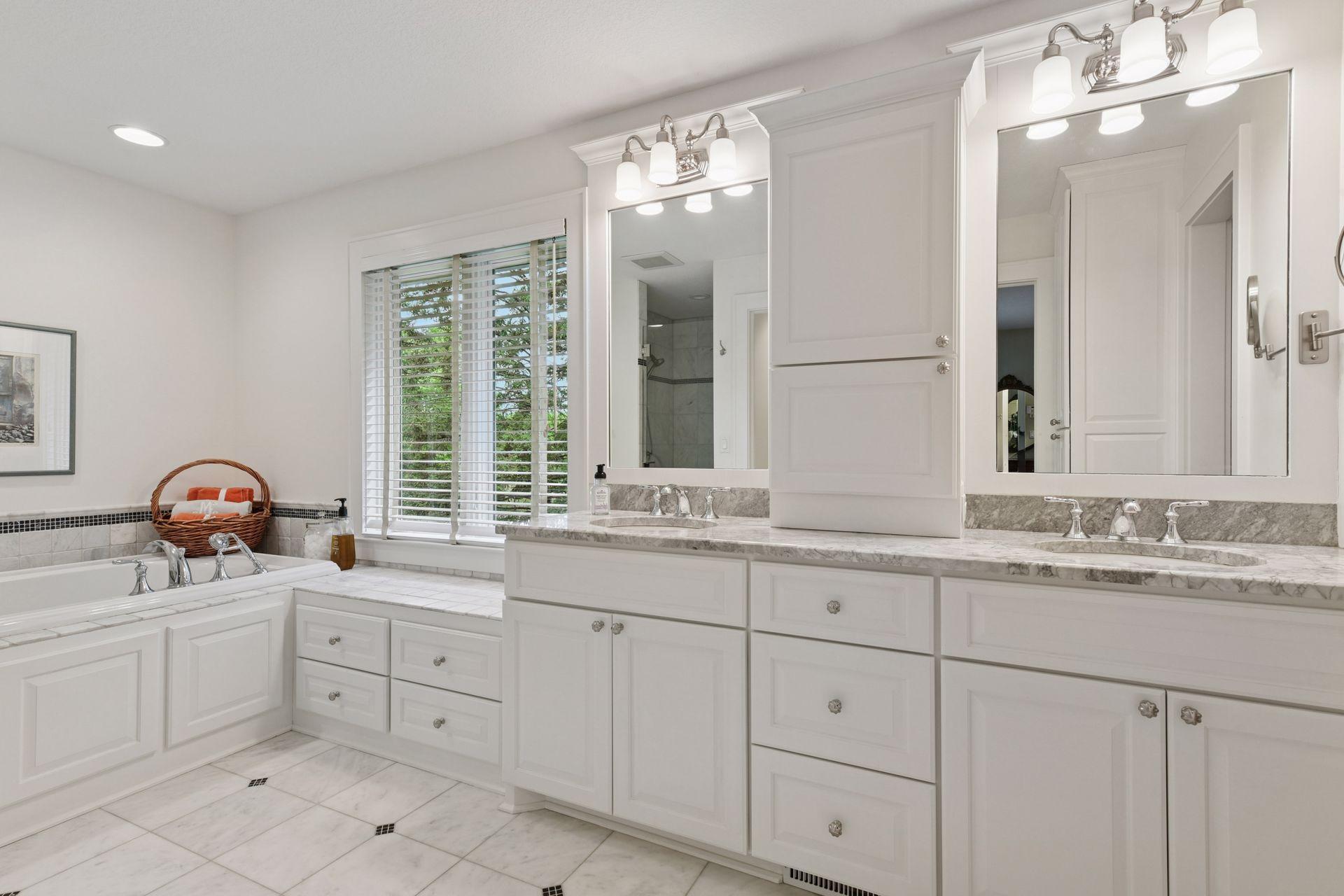 2115 Springwood Road Wayzata, MN 55391 - Photo 23 of 45 Gallery Image 23