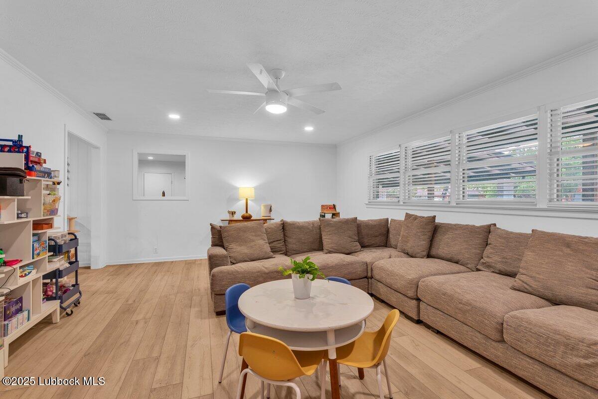 3303 39th Street Lubbock, TX 79413 - Photo 15 of 35 3303 39th St 15