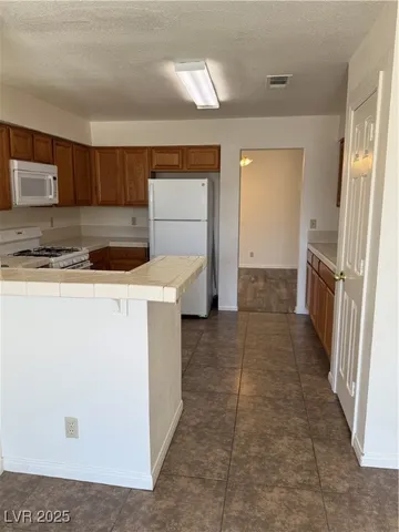 $1,950 | 2805 Albemarle Way, Henderson, NV 89014