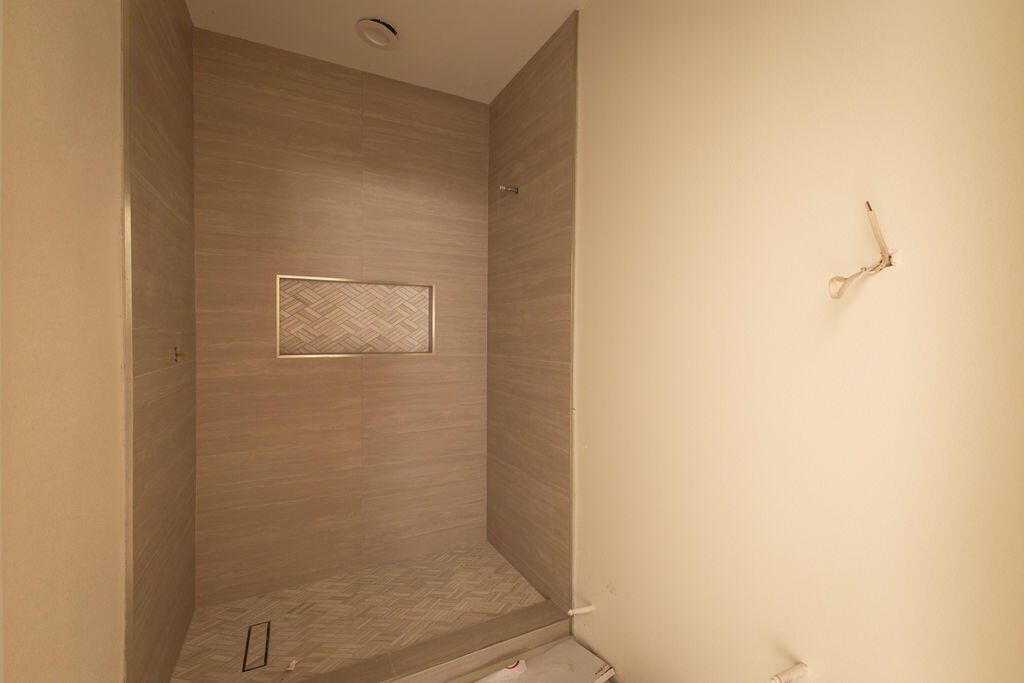 68855 Ortega Road Cathedral City, CA 92234 - Photo 18 of 19 a bathroom with a shower