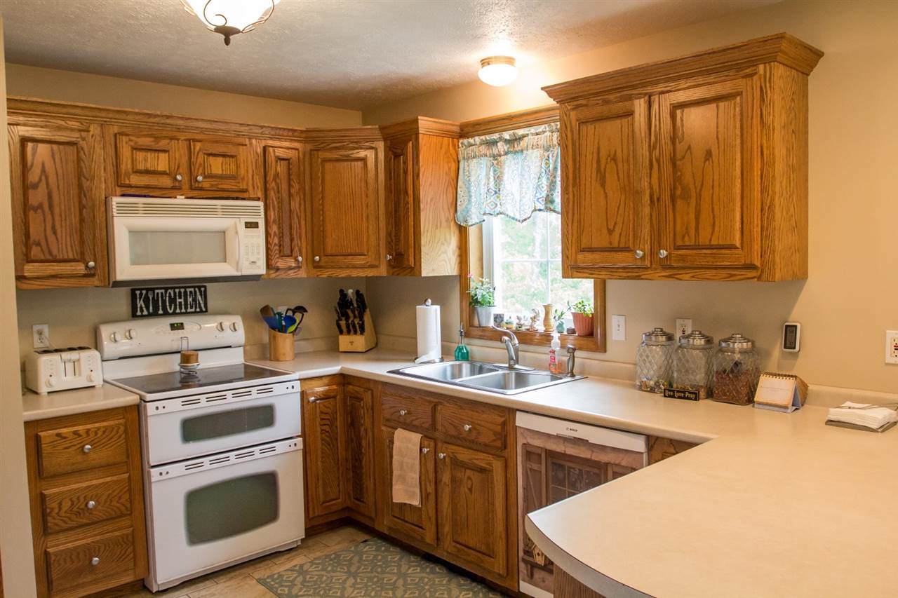112 Old New Ipswich Road Rindge, NH 03461 - Photo 11 of 38