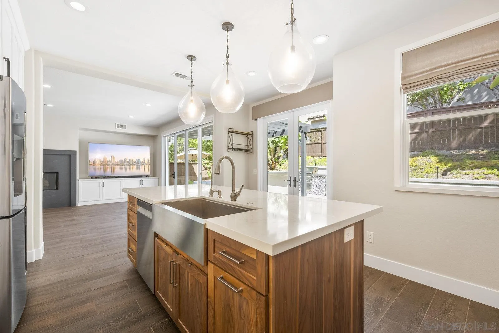 7352 Via Cresta Road San Diego, CA 92129 - Photo 17 of 36