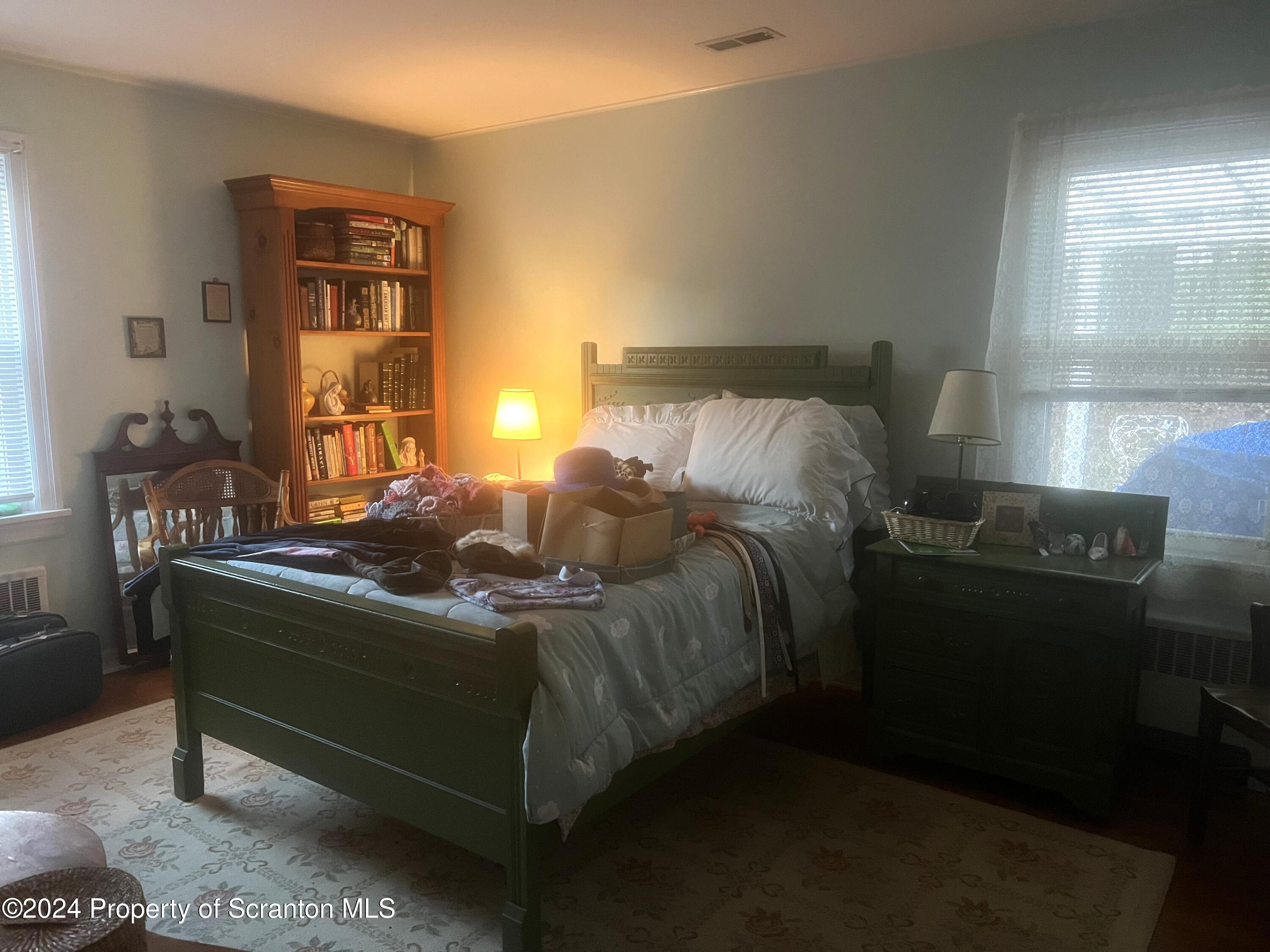 908 South Abington Road Clarks Summit, PA 18411 - Photo 10 of 11 Gallery Image 10