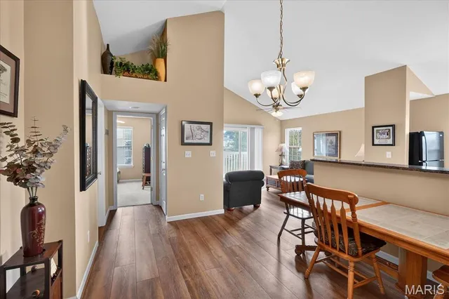 $172,500 | 2490 Lampong Drive, Unit 300C, St. Louis, MO 63125