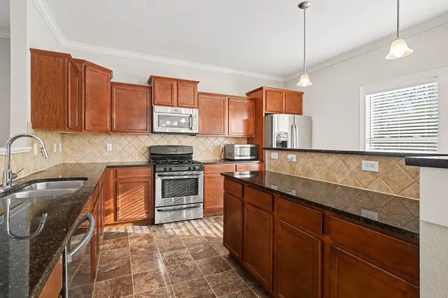 $399,000 | 6061 Equestrian Woods Court, Kalamazoo, MI 49009