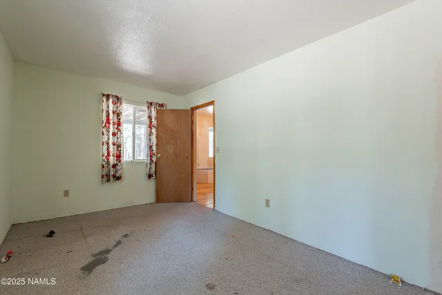 $299,900 | 7621 East Jolly Rogue Lane, Williams, AZ 86046