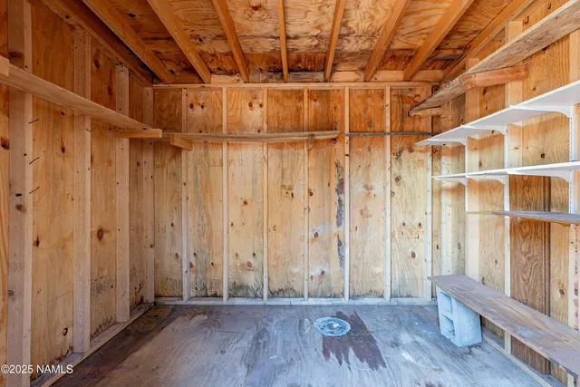 $299,900 | 7621 East Jolly Rogue Lane, Williams, AZ 86046