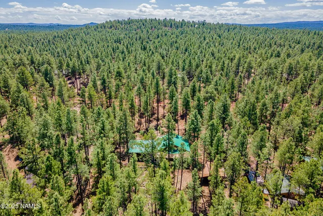 $299,900 | 7621 East Jolly Rogue Lane, Williams, AZ 86046