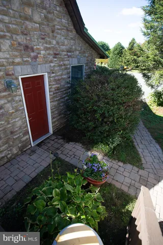 $779,900 | 100 Kohlers Hill Road, Kutztown, PA 19530