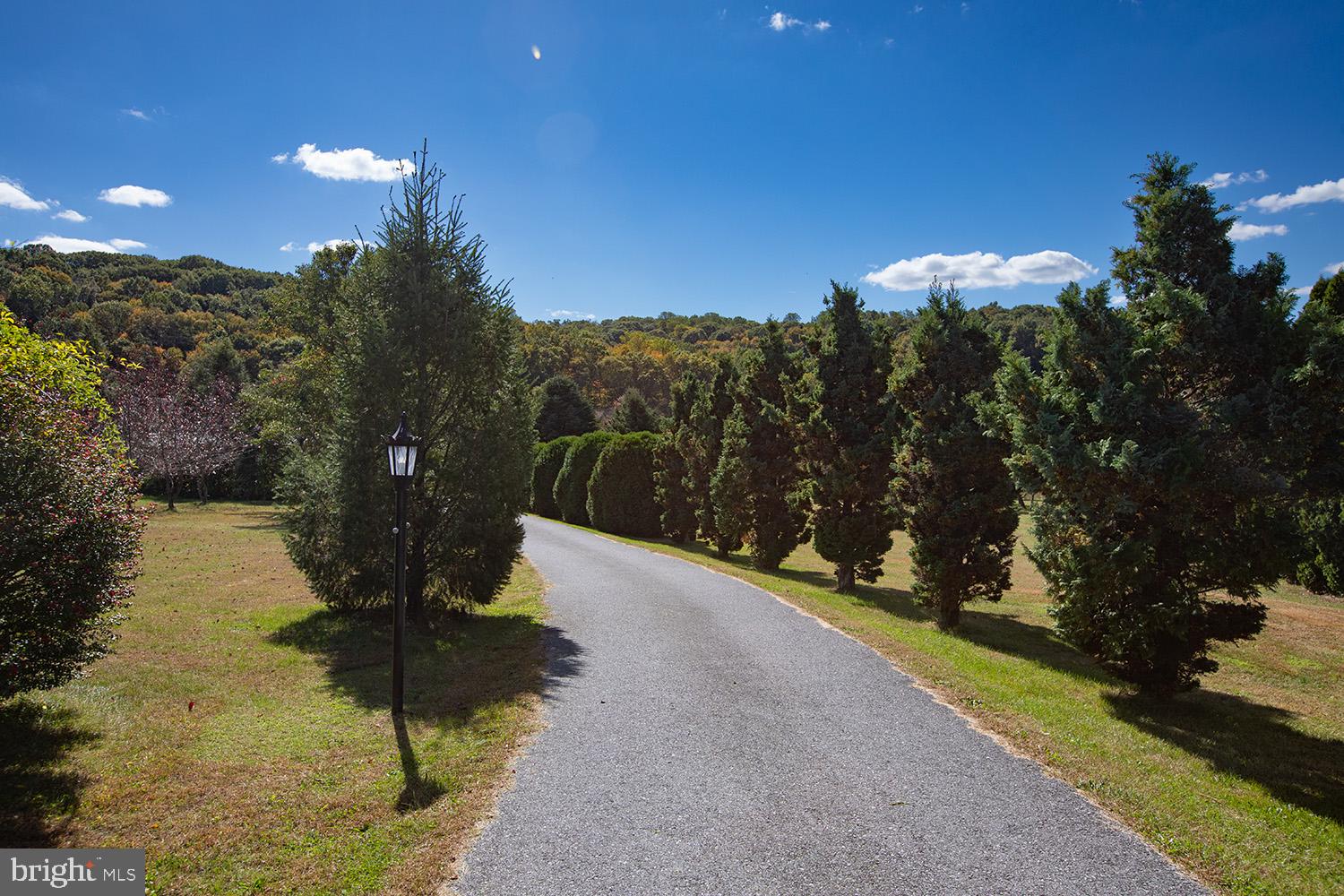 100 Kohlers Hill Road Kutztown, PA 19530 - Photo 4 of 65