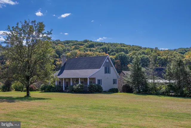 $779,900 | 100 Kohlers Hill Road, Kutztown, PA 19530