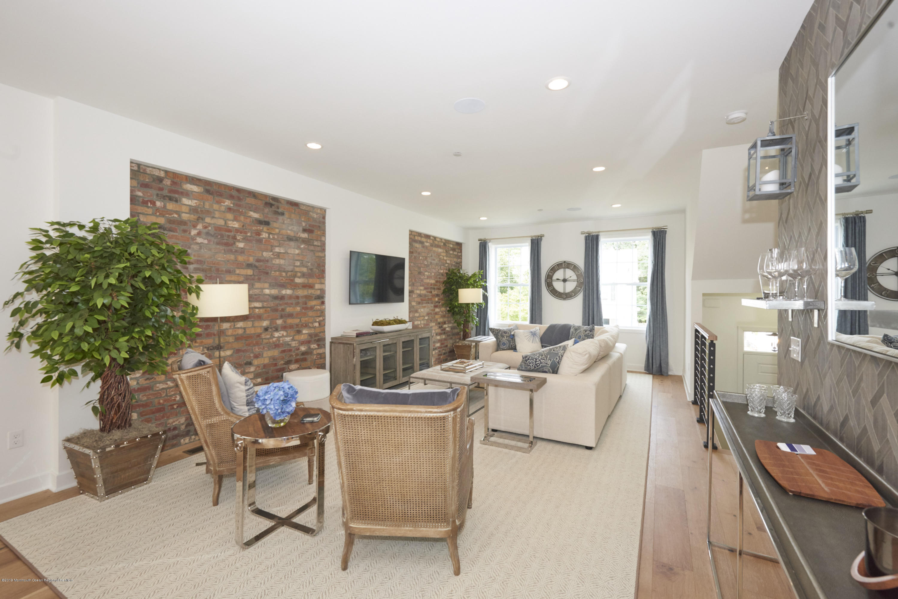 28 Catherine Street, Unit 18 Red Bank, NJ 07701 - Photo 4 of 16 B - 9215