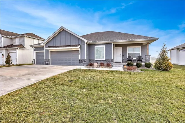 $515,000 | 17761 Greeley Street, Gardner, KS 66030