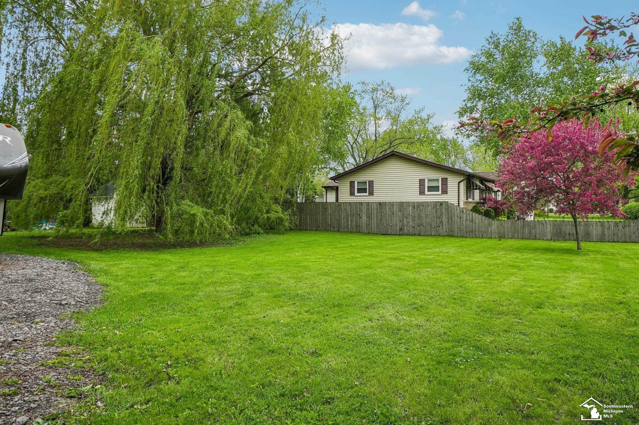 13752 Laplaisance Road Monroe, MI 48161 - Photo 29 of 35