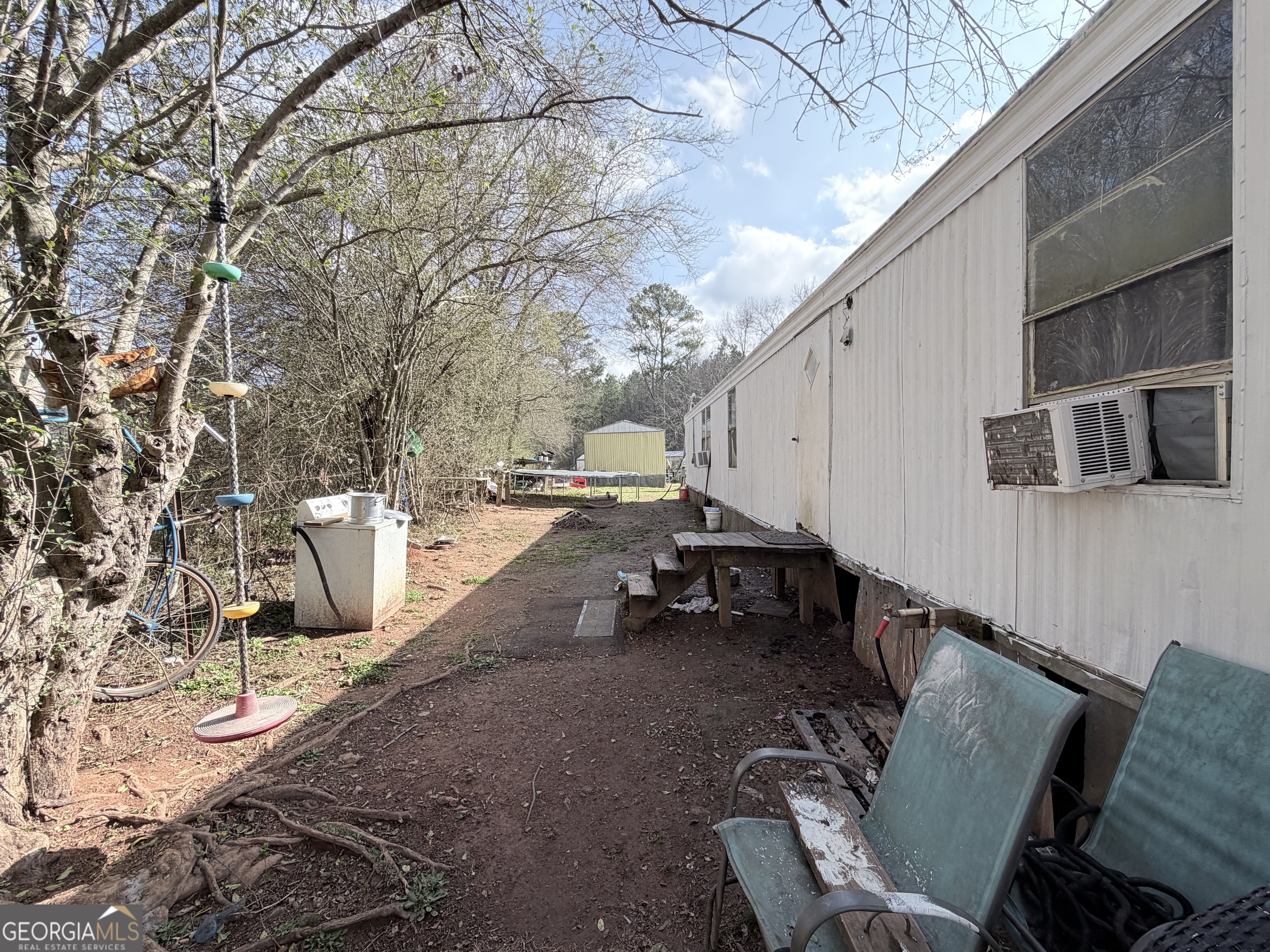 4334 Log Cabin Road Southwest White Plains, GA 30678 - Photo 7 of 20 a view of outdoor space with seating area