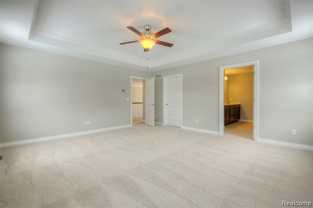 2260 Walnut View Drive Howell, MI 48855 - Photo 23 of 51