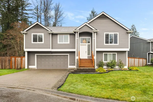 $725,000 | 21659 Southeast 239th Place, Maple Valley, WA 98038