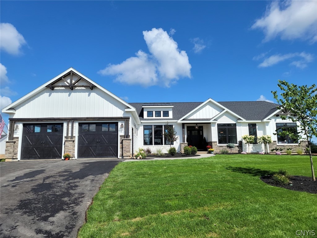 4 R Mistral Circle Liverpool, NY 13090 - Photo 21 of 50