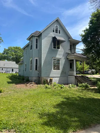 $160,000 | 221 South 4th Street, Mount Horeb, WI 53572