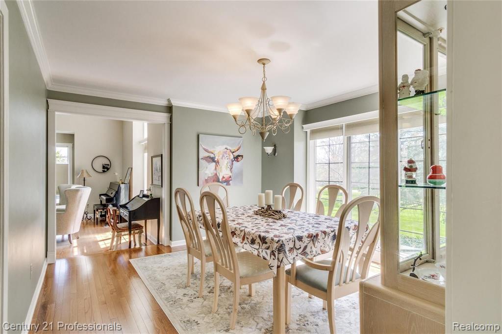 571 Augusta Drive Rochester Hills, MI 48309 - Photo 10 of 42