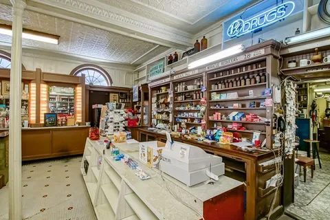 $1,625,000 | 1101 Royal Street, New Orleans, LA 70116