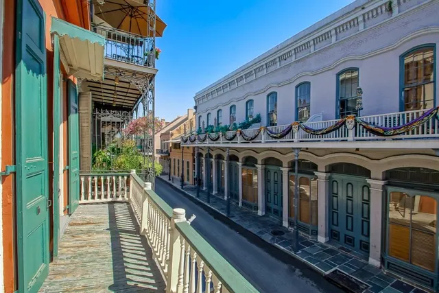 $1,625,000 | 1101 Royal Street, New Orleans, LA 70116