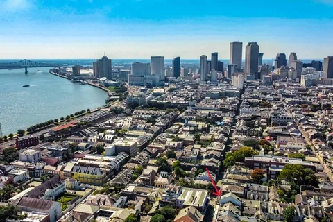 $1,625,000 | 1101 Royal Street, New Orleans, LA 70116