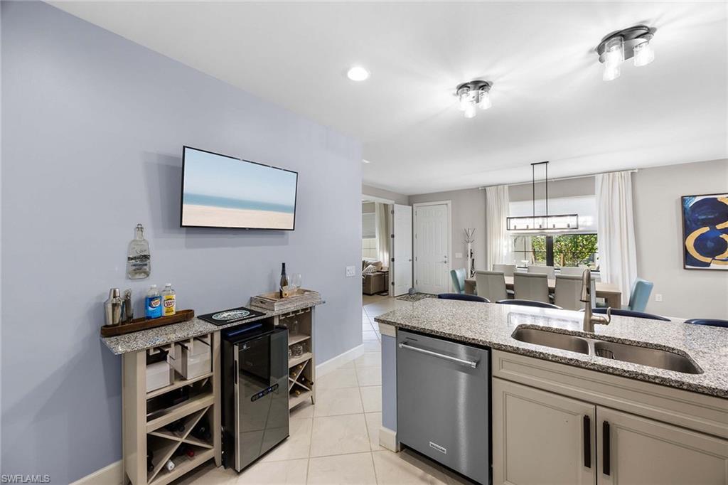 7639 Jacaranda Lane Naples, FL 34114 - Photo 16 of 50