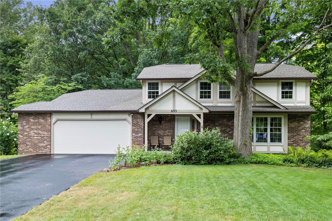 Welcome to 693 Ashdon Cir