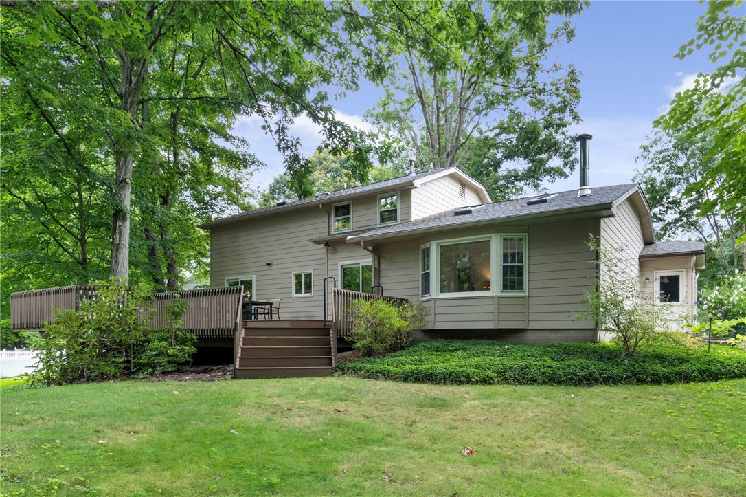 693 Ashdon Circle Webster, NY 14580 - Photo 48 of 50 Back of house