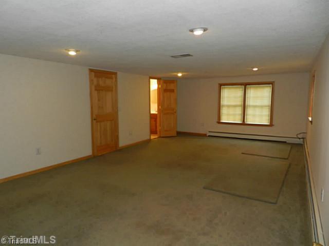 295 Shoals Road Pinnacle, NC 27043 - Photo 12 of 16 Den/Family/Great Room.
